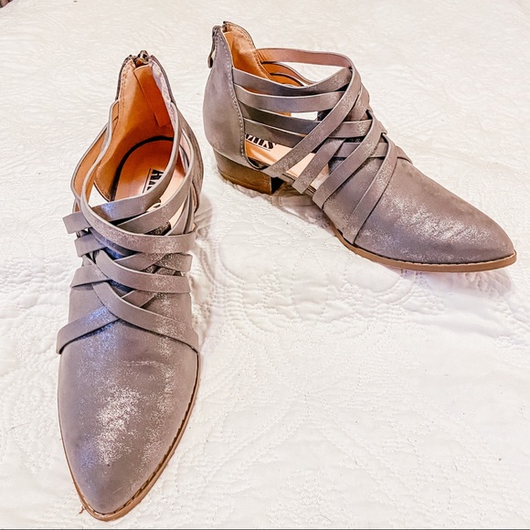 AMS Shoes - AMS Metallic Silver Glory-13 Cut Out Booties